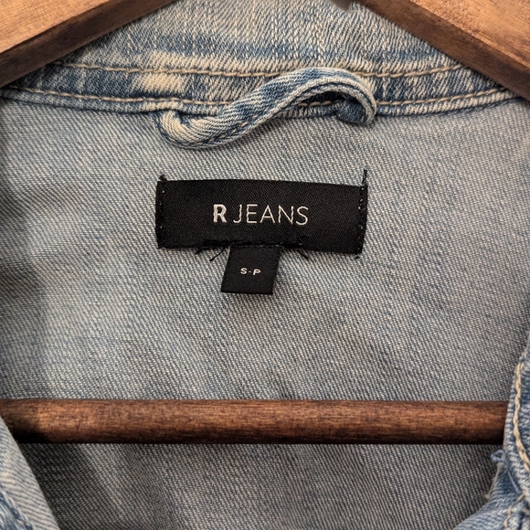 Women's Jean Jacket Size S - Picture 6 of 7